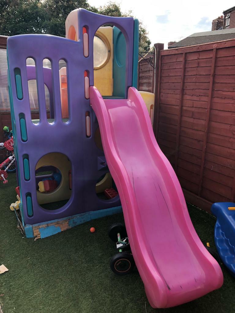 little tikes tropical climbing frame